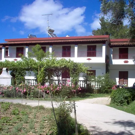 Apartament Alexandros *