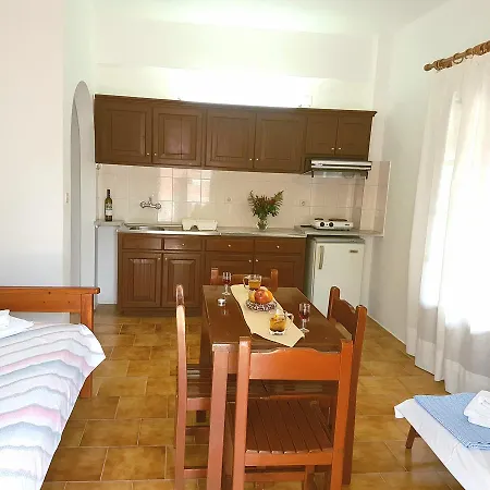 Apartament Alexandros Mesongí