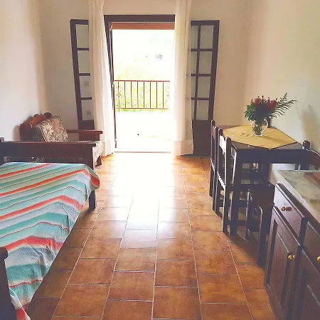 Alexandros Apartamento *